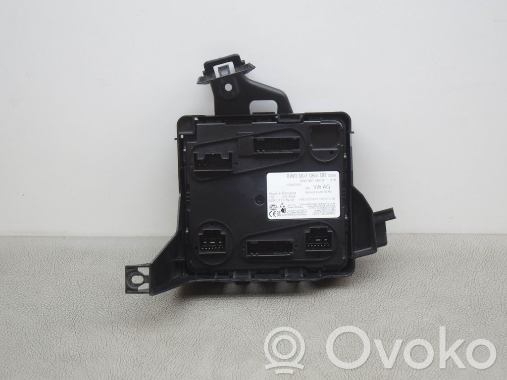Audi A4 S4 B9 8W Module de contrôle carrosserie centrale 