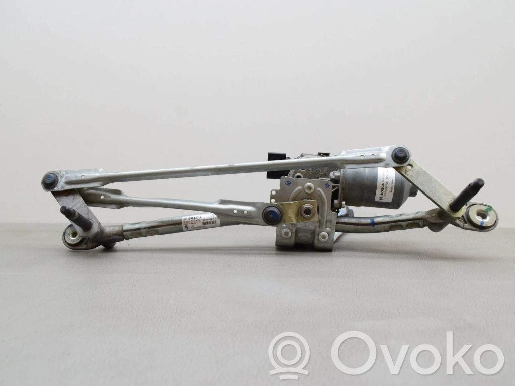 BMW X1 F48 F49 Mechanizm i silniczek wycieraczek szyby przedniej / czołowej 