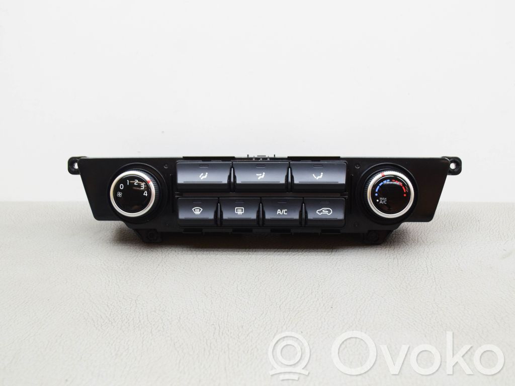 KIA Sportage Interior fan control switch 