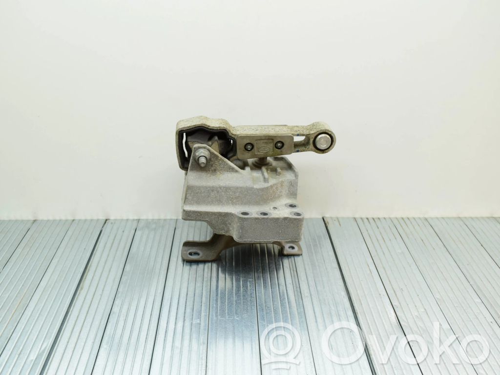 Land Rover Range Rover Evoque L538 Engine mount bracket 