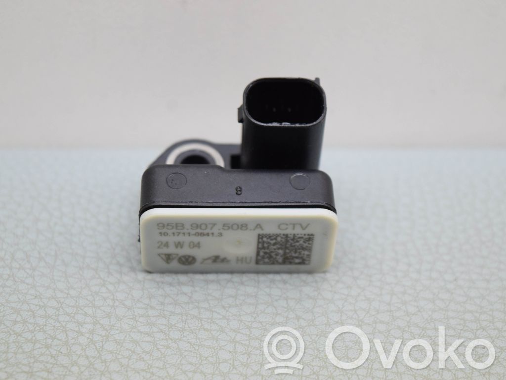 Porsche Macan (95B) Airbagsensor Crashsensor Drucksensor 
