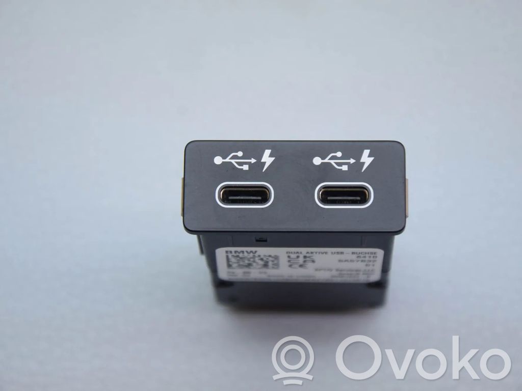 Enchufe conector USB   5A57B32