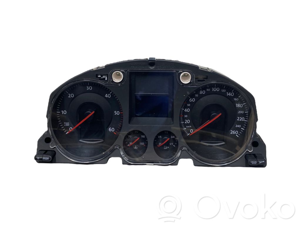 Volkswagen PASSAT B6 Speedometer (instrument cluster) 