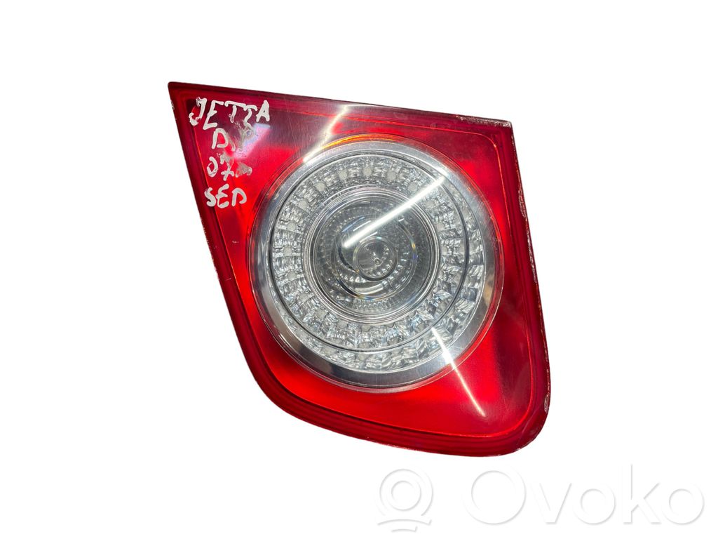 Volkswagen Jetta V Tailgate rear/tail lights 
