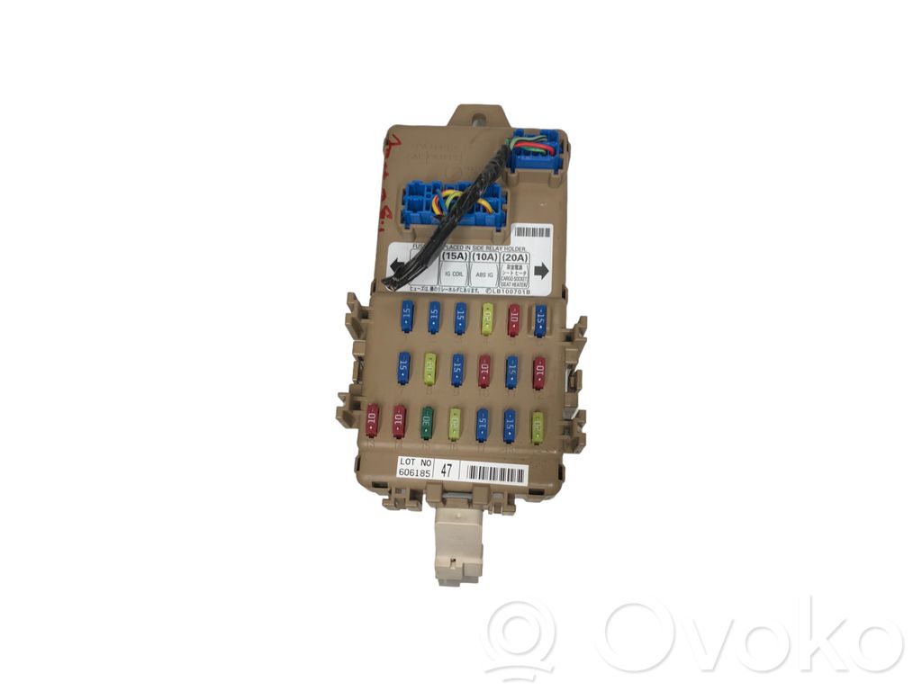 Subaru Impreza II Fuse box set 