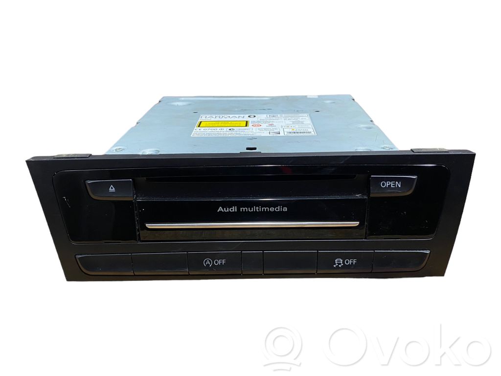 Panel / Radioodtwarzacz CD/DVD/GPS   00262840,A1482482207,8R1035652C