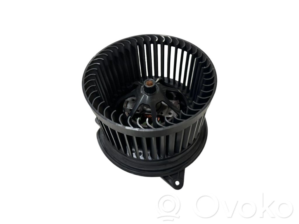 Ford Focus Mazā radiatora ventilators 