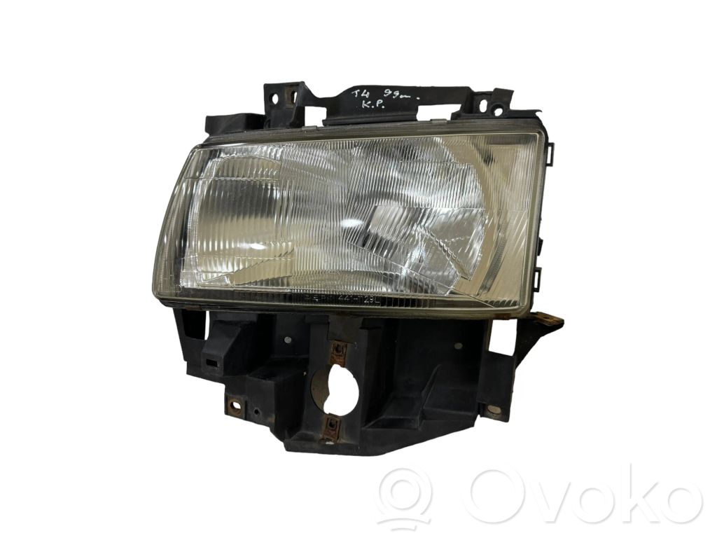 Volkswagen Transporter - Caravelle T4 Headlight/headlamp 