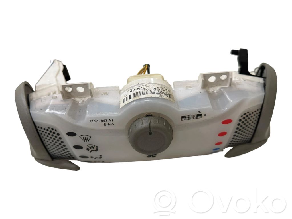 Toyota Aygo AB10 Climate control unit 