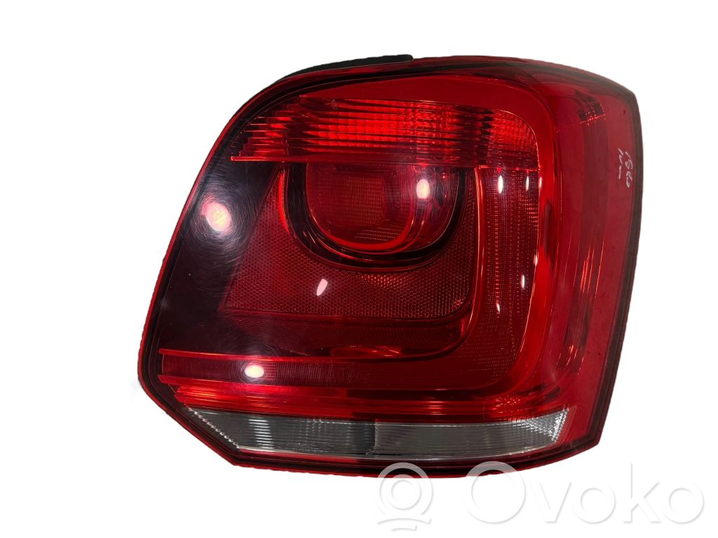 Volkswagen Polo V 6R Lampă spate în caroserie 