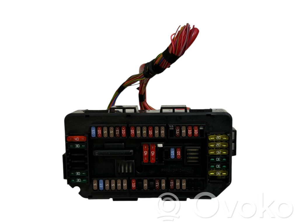 BMW 3 GT F34 Fuse module 
