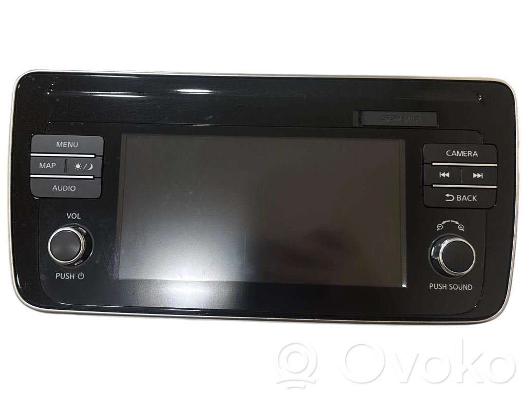 Nissan Leaf II (ZE1) Panel / Radioodtwarzacz CD/DVD/GPS 