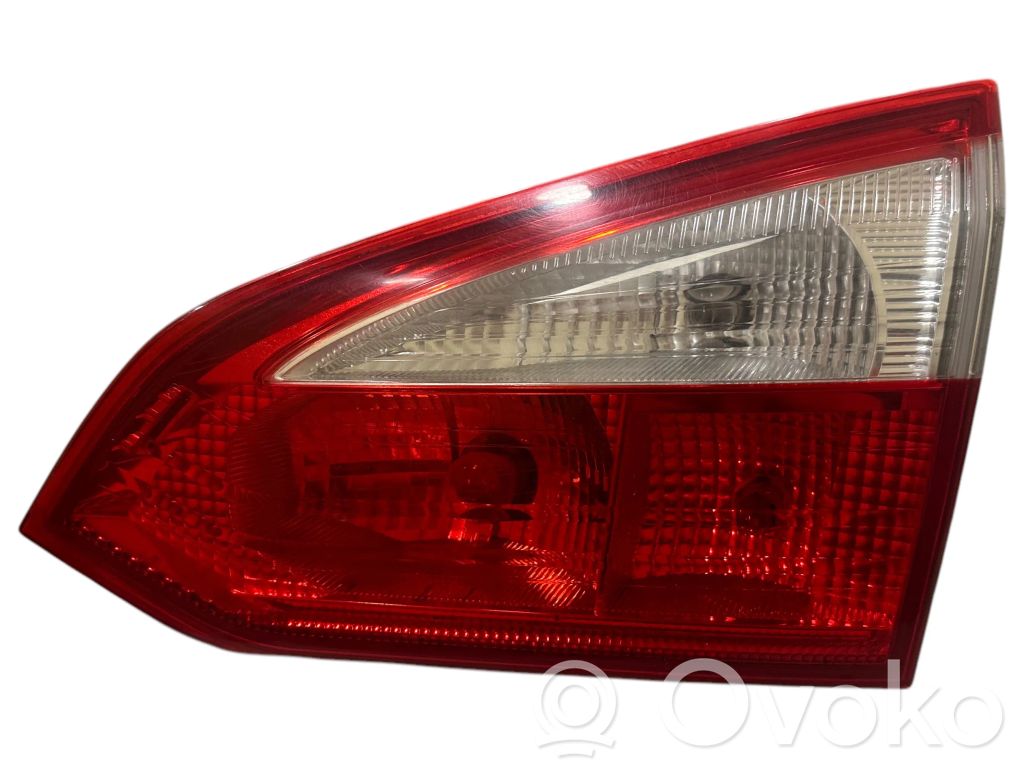 Ford Focus Takaluukun takavalot 