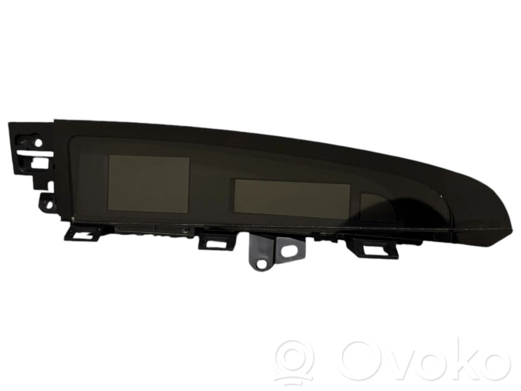 Mazda 3 II Monitori/näyttö/pieni näyttö 