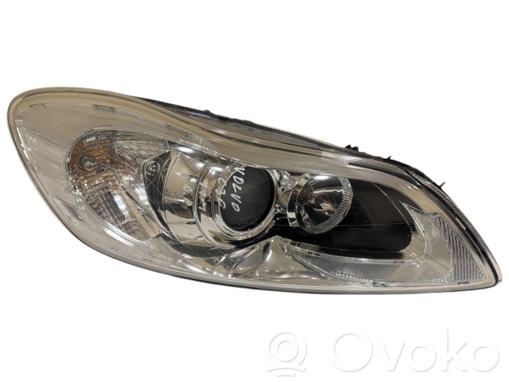 Volvo C30 Headlight/headlamp 