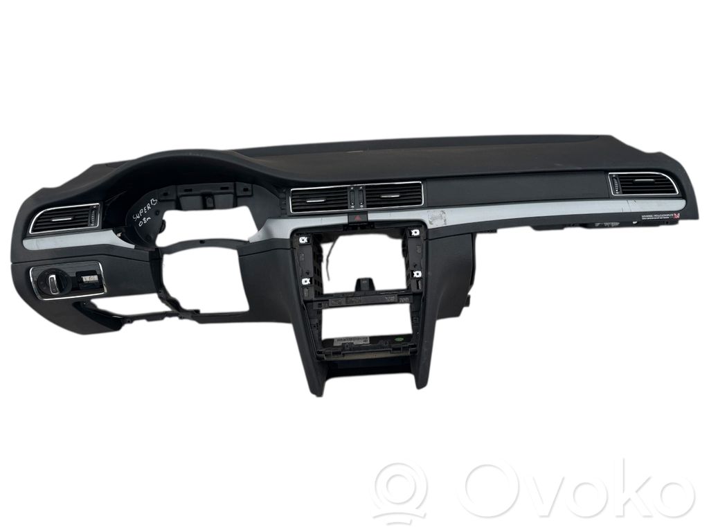 Skoda Superb B6 (3T) Panel de instrumentos 