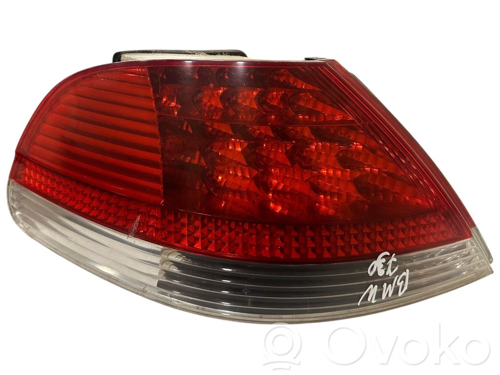 Rear/tail lights   011237011238