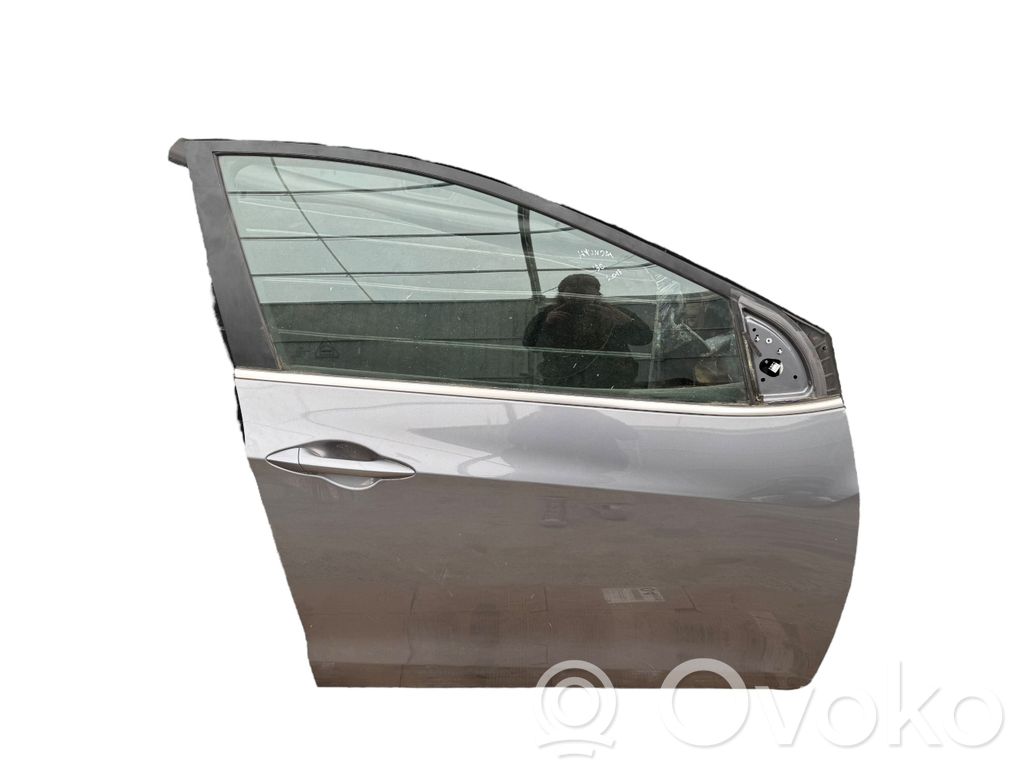 Hyundai i30 Priekinės durys 