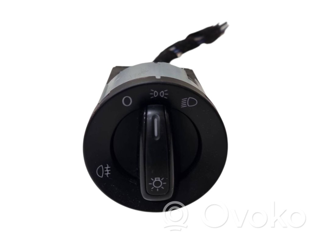 Interruptor de luz   1ST941531A