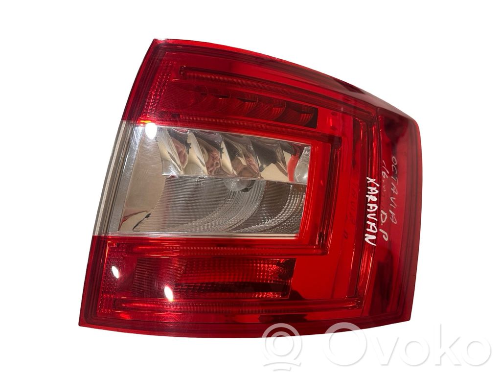 Skoda Octavia Mk3 (5E) Lampă spate în caroserie 