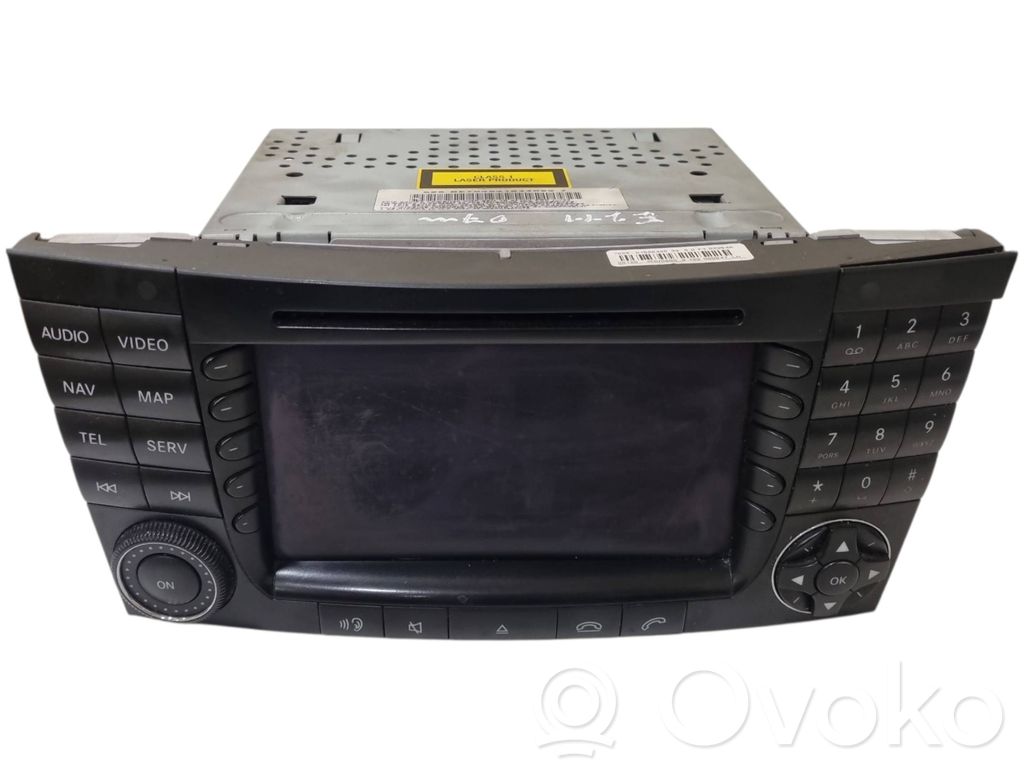 Mercedes-Benz E W211 Unitate principală radio/CD/DVD/GPS 