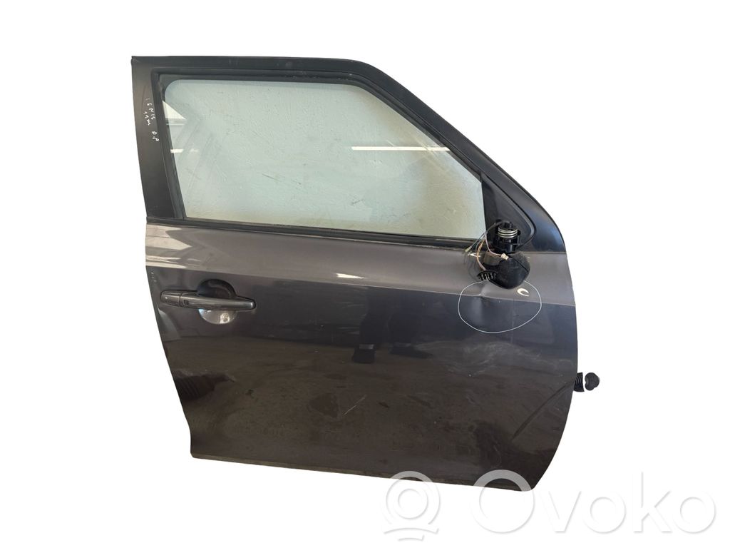 Suzuki Ignis Puerta delantera 