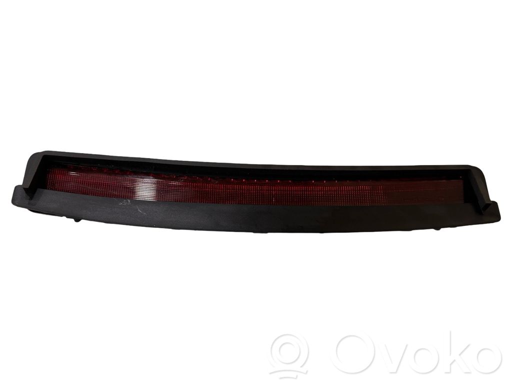 Tesla Model Y Third/center stoplight 