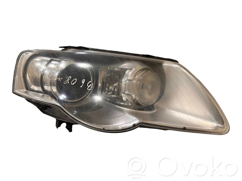 Volkswagen PASSAT B6 Faro/fanale 
