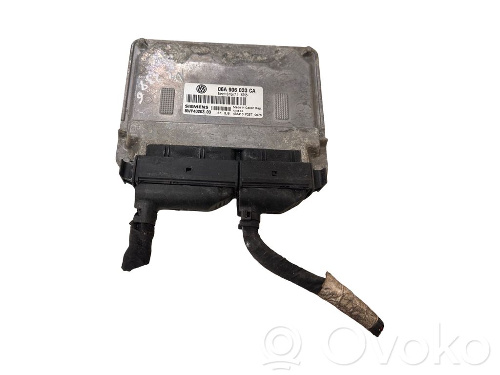 Volkswagen Golf V Unitate/modul de control motor 