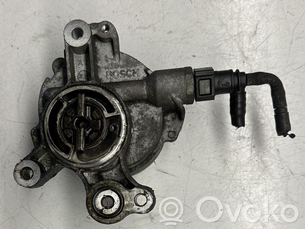 Vacuum pump