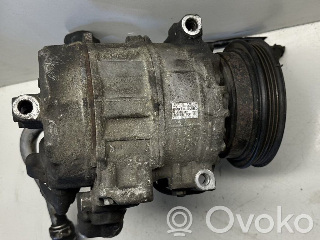 Volkswagen PASSAT B5.5 Kompresor / Sprężarka klimatyzacji A/C 