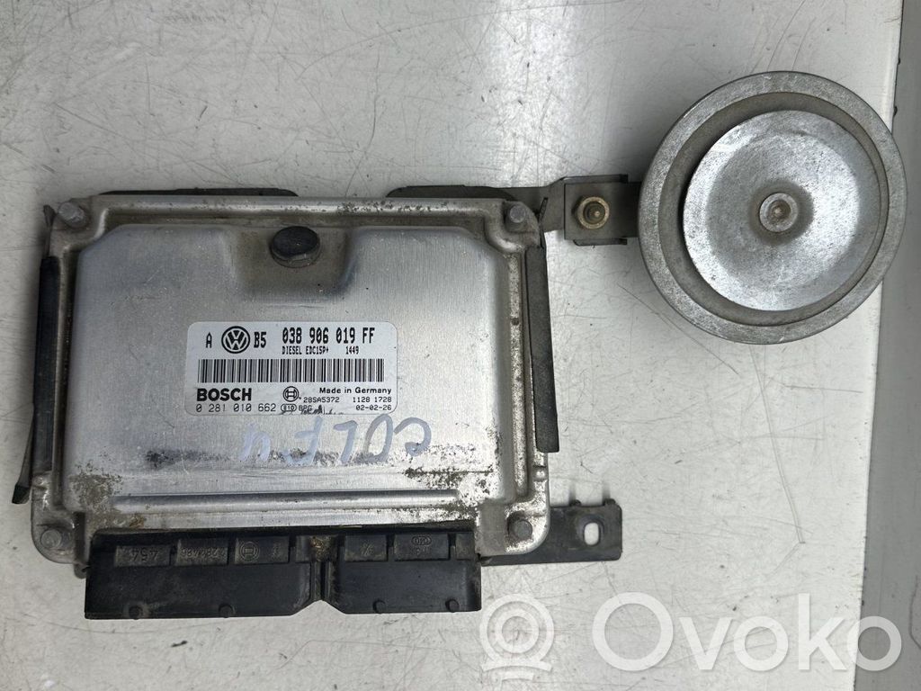 Volkswagen Golf IV Engine control unit/module 