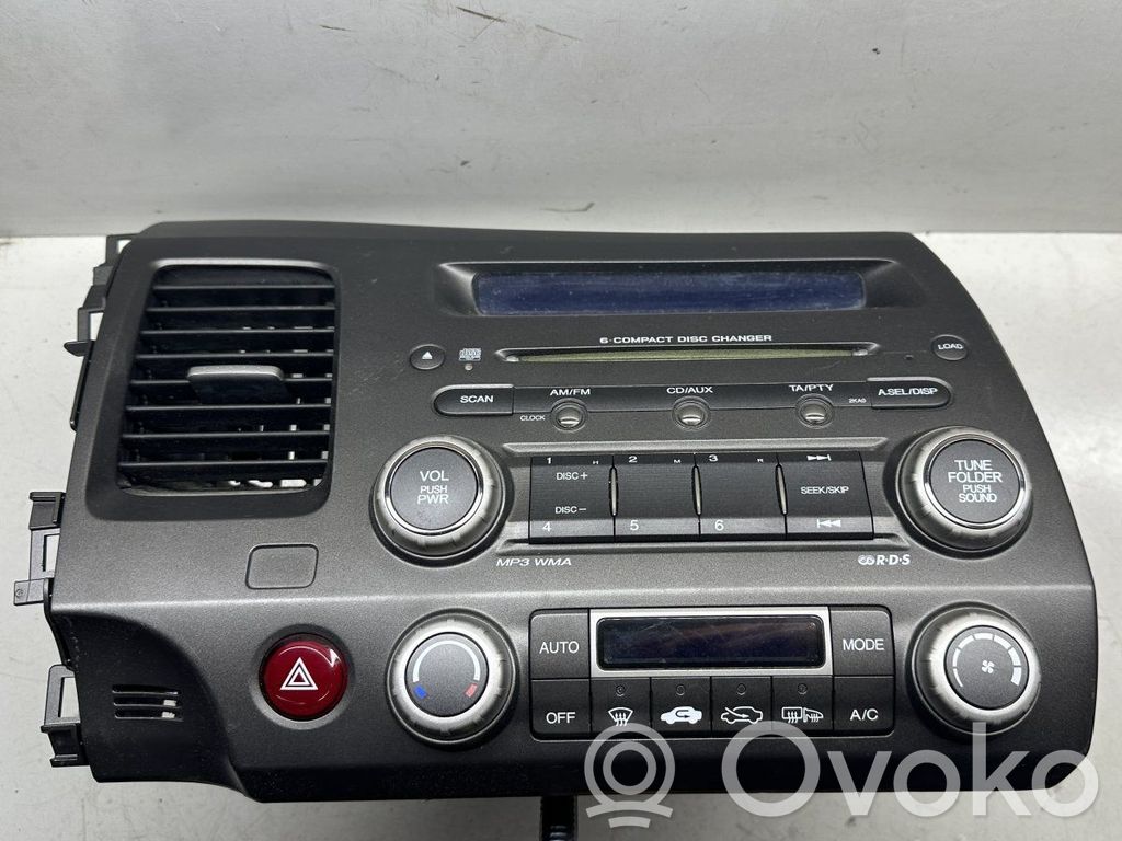 Panel / Radioodtwarzacz CD/DVD/GPS   39100SNAG620M1,MN826RA