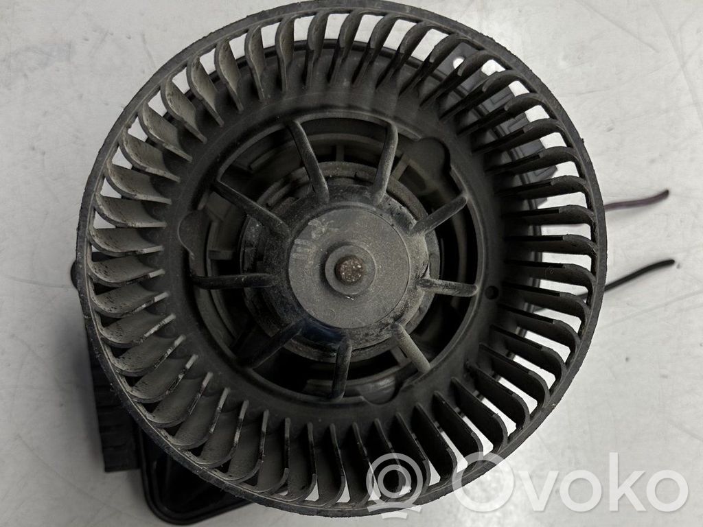 Mazā radiatora ventilators