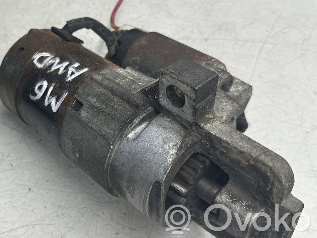 Starter motor   M000T87681
