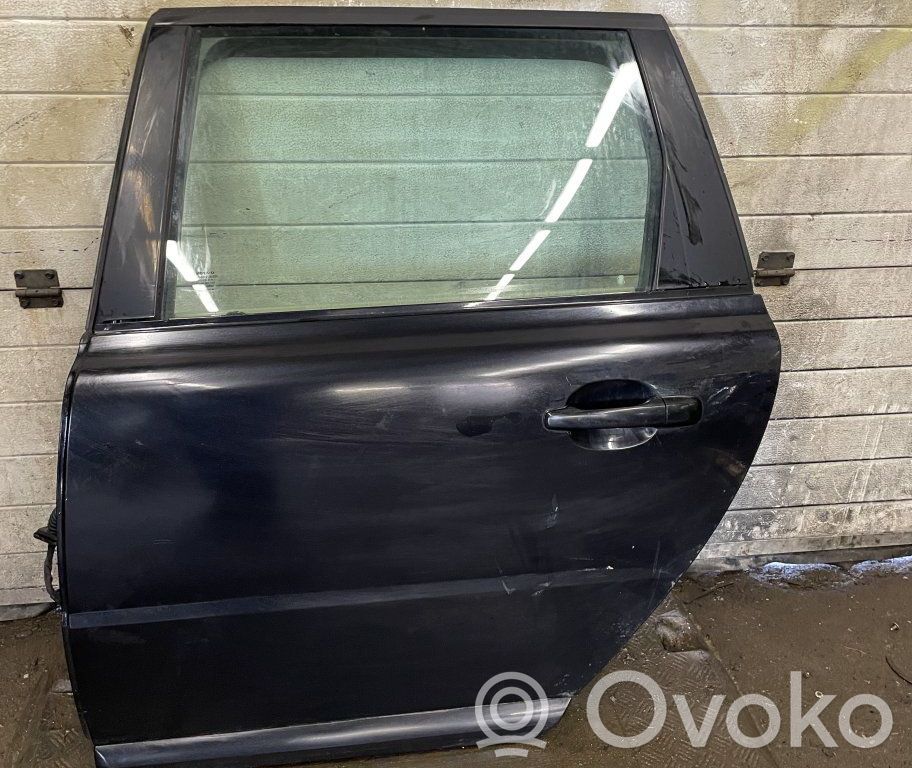 Volvo V70 Rear door 