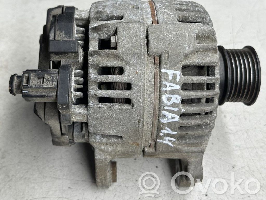 Skoda Fabia Mk2 (5J) Generatorius 