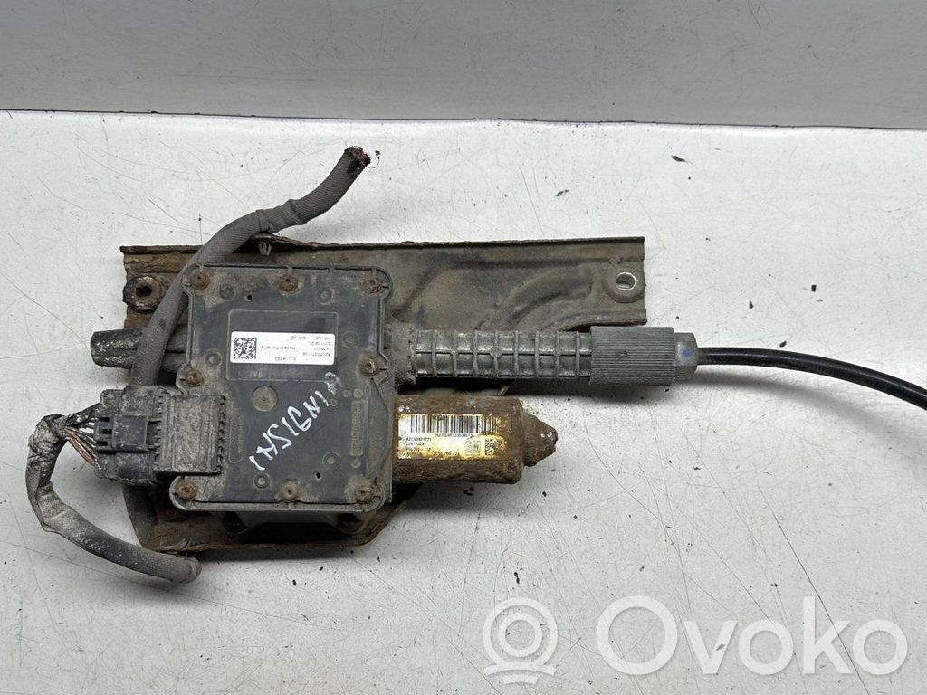 Opel Insignia A Module de commande de frein à main 