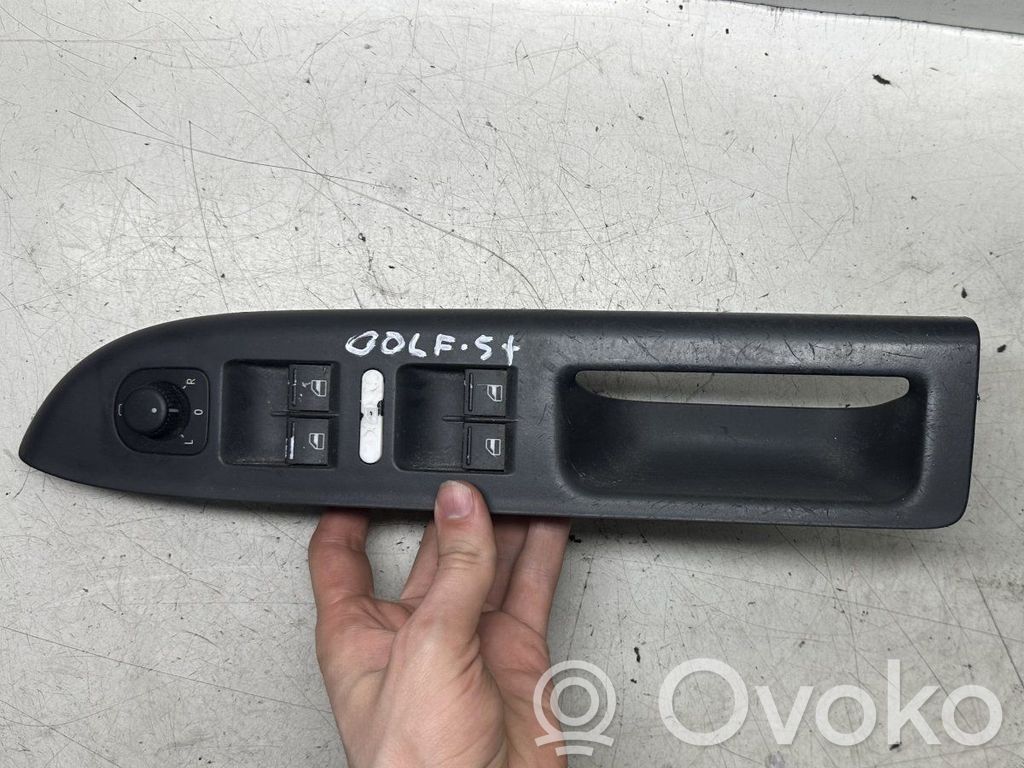 Volkswagen Golf Plus Przyciski szyb 