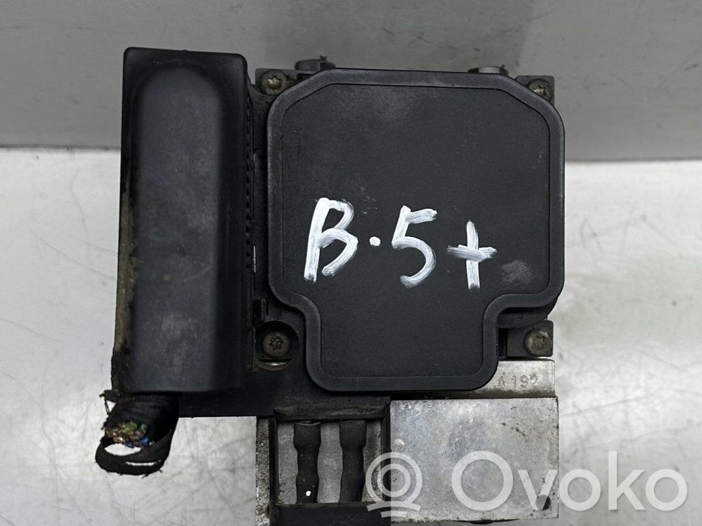 Volkswagen PASSAT B5.5 ABS bloks 