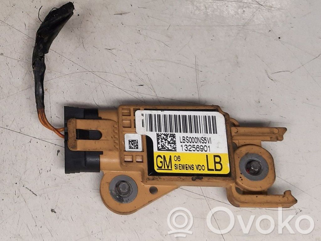 Opel Vectra C Airbag deployment crash/impact sensor 