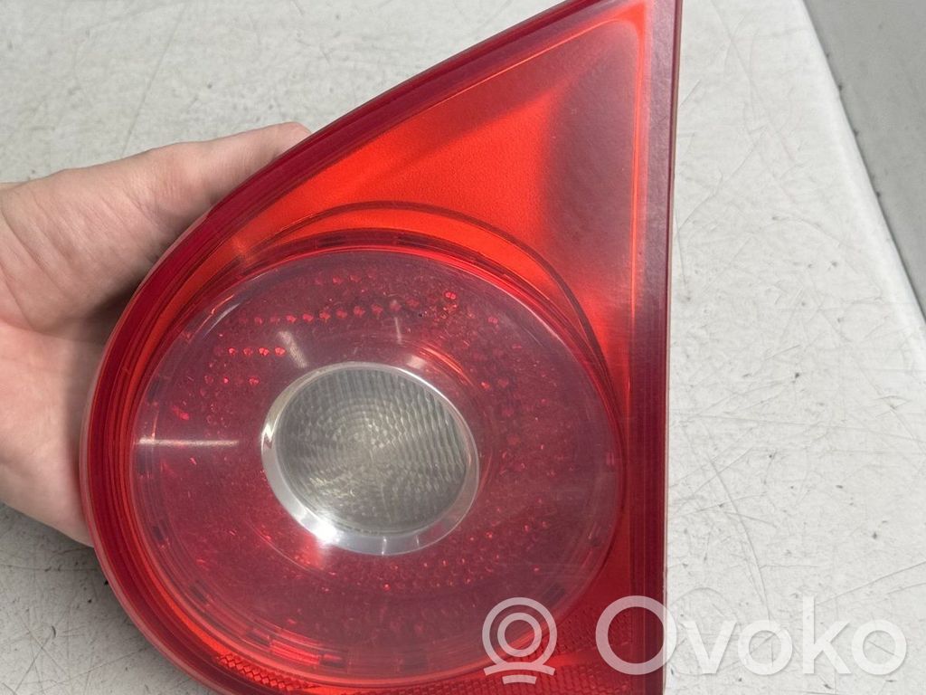 Volkswagen Golf V Luci posteriori del portellone del bagagliaio 