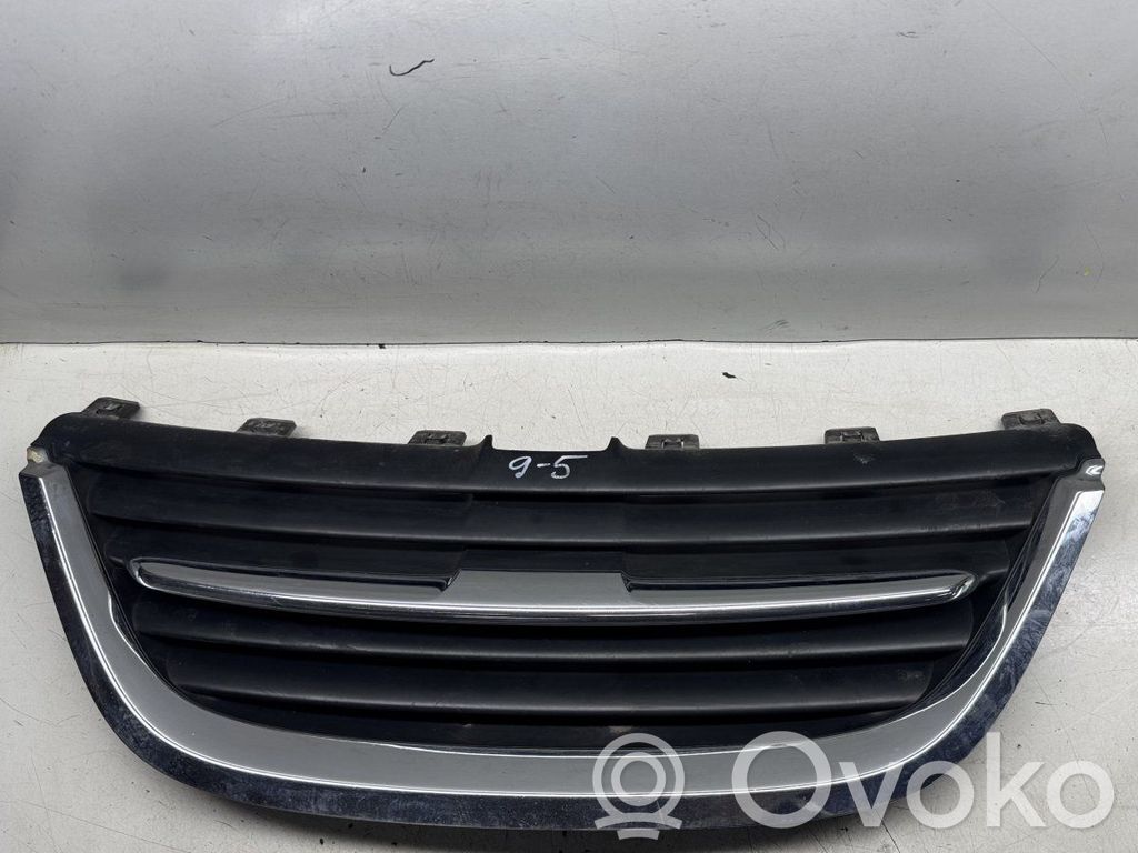 Saab 9-5 Etusäleikkö 