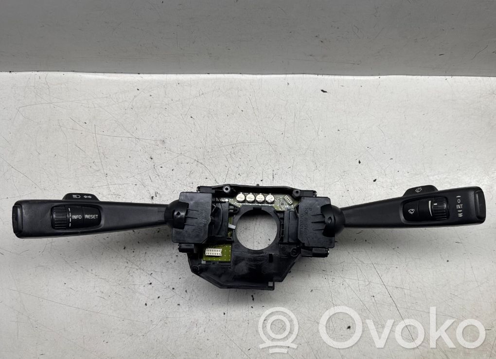 Volvo S40 Rankenėlių komplektas 