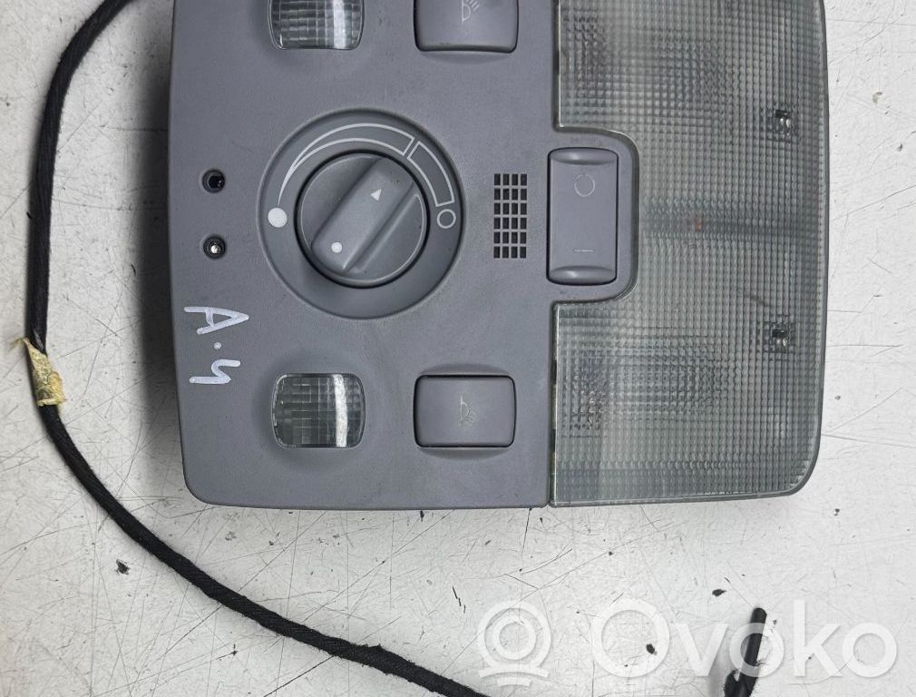 Audi A4 S4 B5 8D Éclairage lumière plafonnier avant 