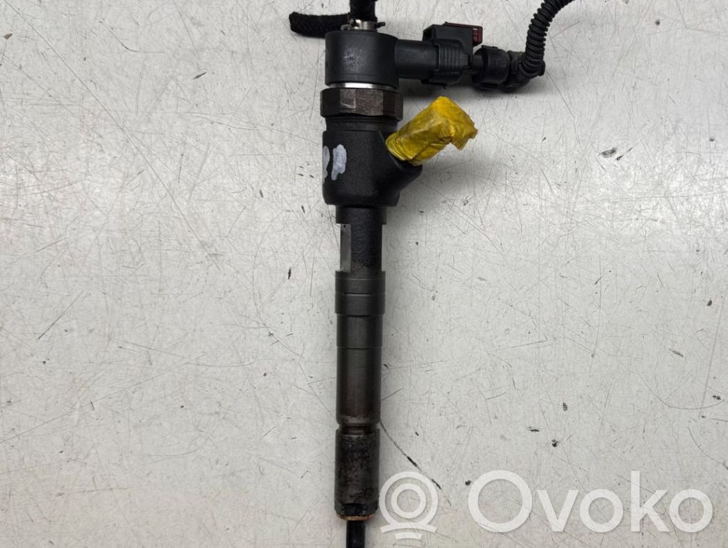 Opel Astra J Inyector de combustible 