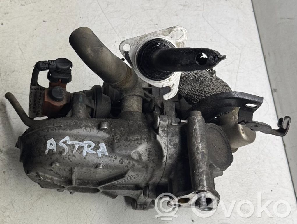 Opel Astra J EGR aušintuvas 