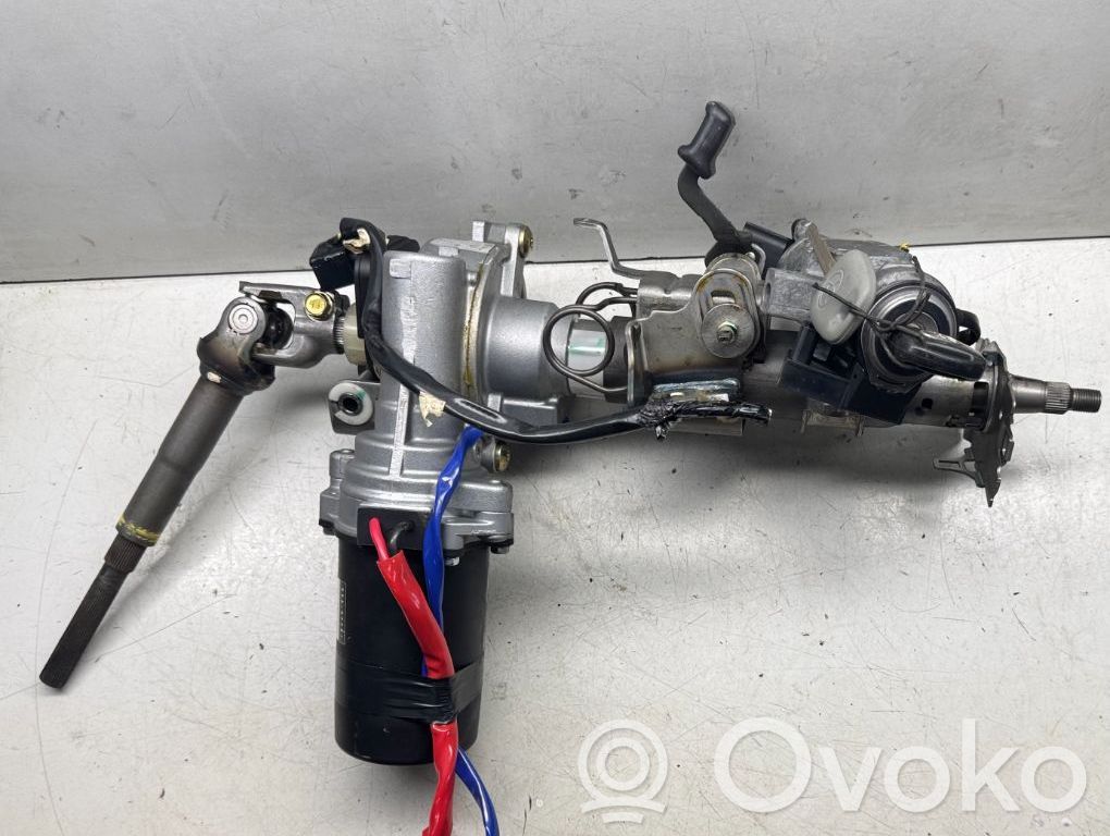 Toyota Avensis T250 Ohjaustehostimen pumppu 
