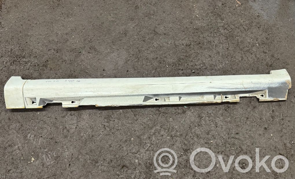 Volvo S40 Front sill trim cover 