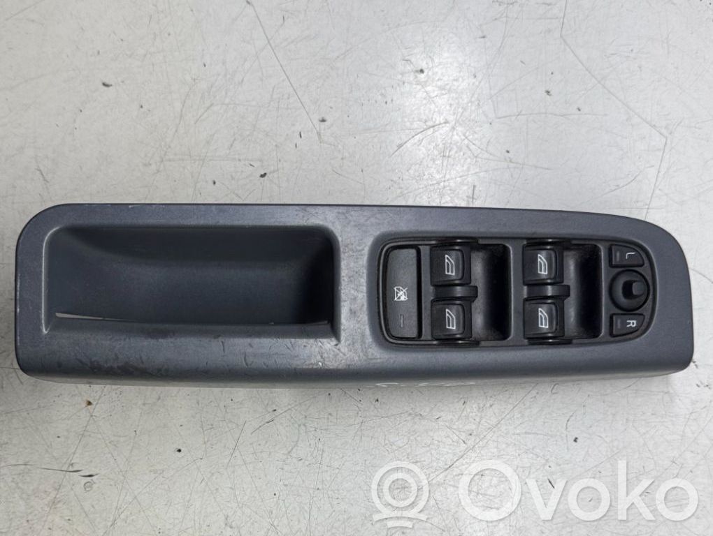 Volvo S40 Przyciski szyb 